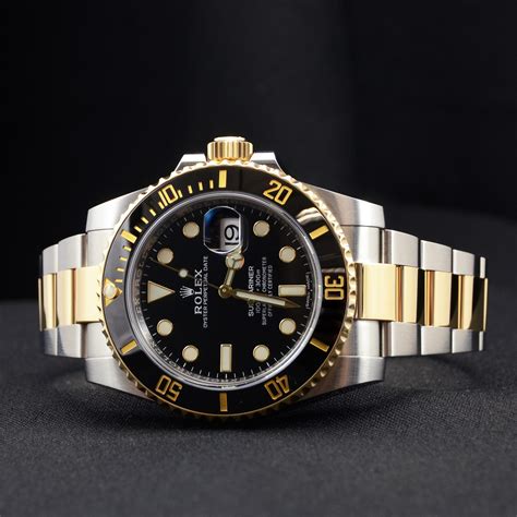 rolex submariner used canada